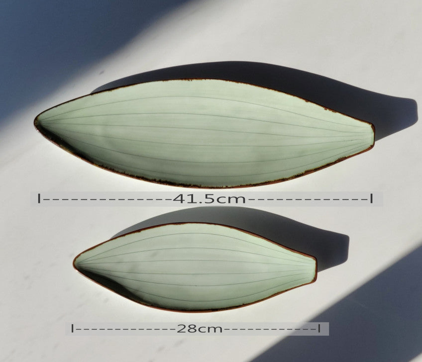 Long Leaf Serving Dish