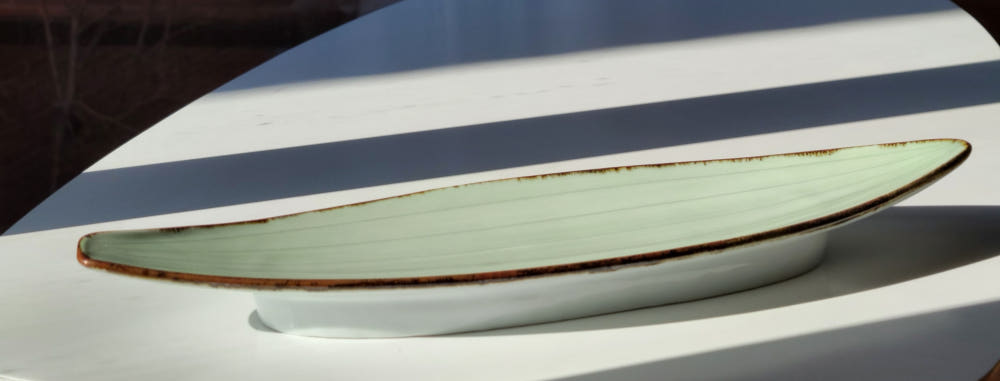 Long Leaf Serving Dish