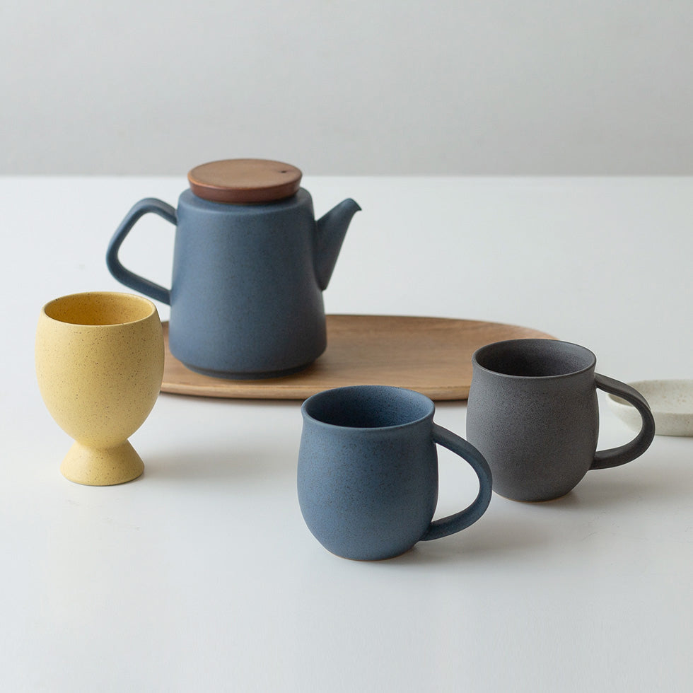 Curved Mug