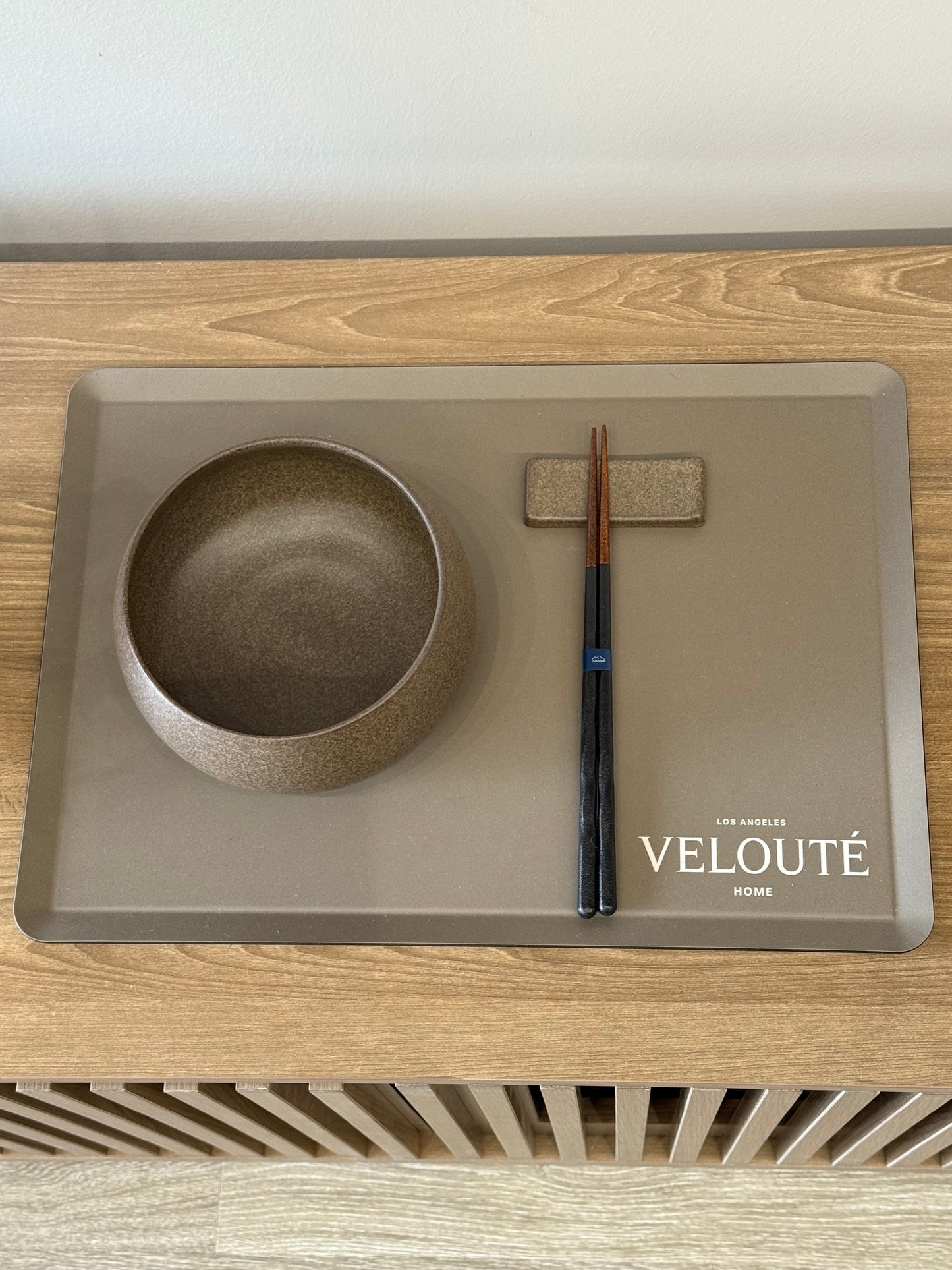 Velouté Logo Tray